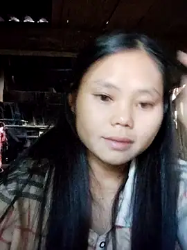 Snapshot of omiu-baby chatting on October 2025 12:57:01 AM omiu-baby online show from October 2025 12:57:01 AM