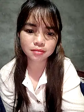 Snapshot of AnHa19 chatting on November 2025 12:44:01 AM AnHa19 online show from November 2025 12:44:01 AM