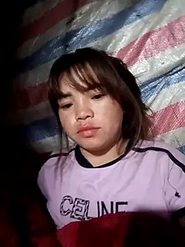 Snapshot of AnHa19 chatting on December 2025 09:30:01 PM AnHa19 online show from December 2025 09:30:01 PM