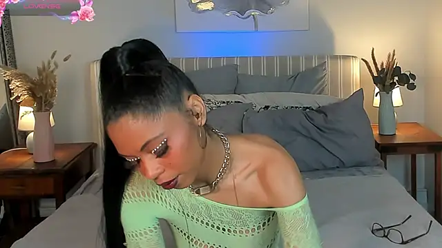 Snapshot of ChelseaQuinn chatting on October 2025 07:51:02 AM ChelseaQuinn online show from October 2025 07:51:02 AM