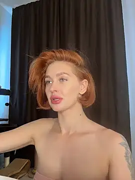 LittleFox    online show from May 2026 06:32:01 AM