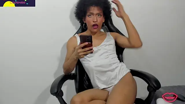 Snapshot of Mystt_Hunters chatting on December 2025 07:47:02 AM Mystt Hunters online show from December 2025 07:47:02 AM