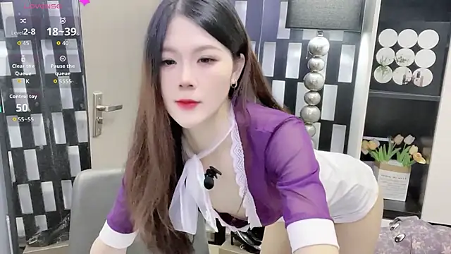 Yueyue-MM online show from October 2025 12:35:01 AM