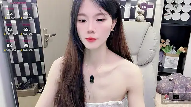 Yueyue-MM online show from April 2026 01:18:01 AM