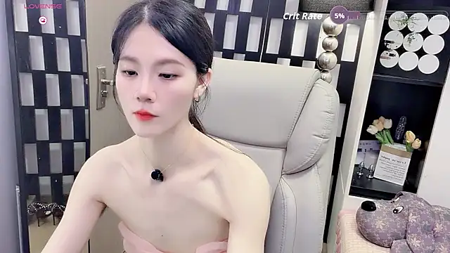 Yueyue-MM online show from May 2026 02:01:02 PM