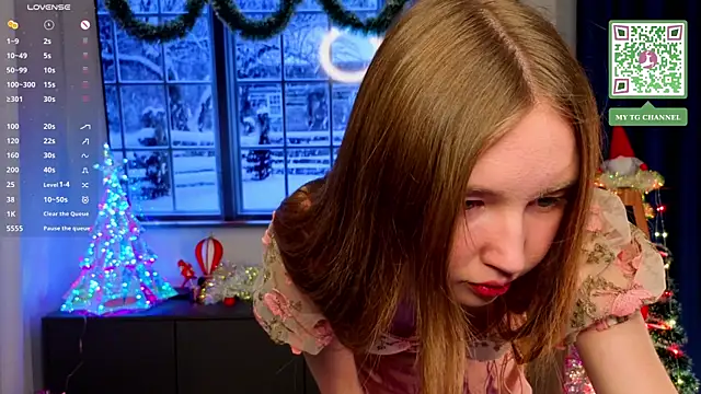 ElfredaTupy online show from December 2025 08:16:02 PM