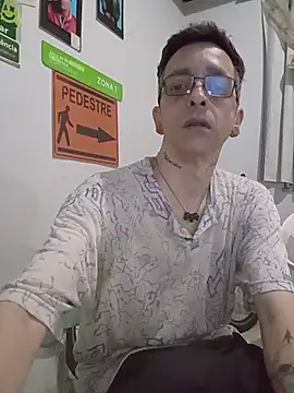 dinho carioca online show from December 2025 12:54:01 PM