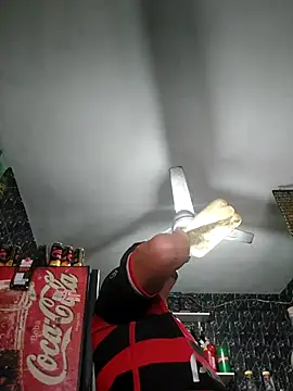 Snapshot of andrerj22 chatting on September 2025 06:44:01 PM andrerj22 online show from September 2025 06:44:01 PM