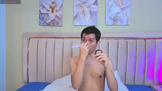 Jessyy Mateus online show from September 2025 12:05:02 PM