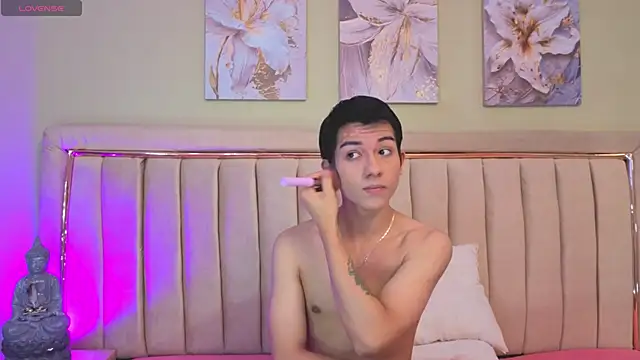 Jessyy Mateus online show from October 2025 04:22:02 AM