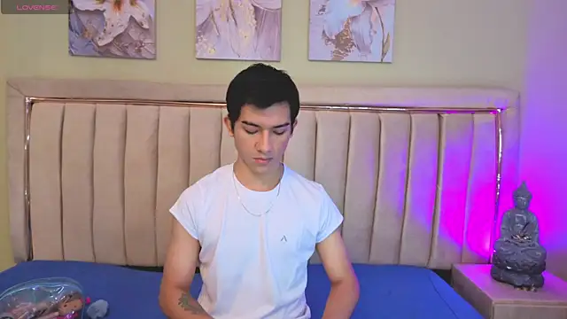 Jessyy Mateus online show from October 2025 04:33:02 AM