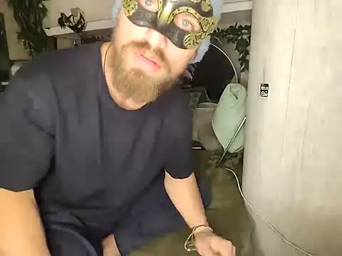 Snapshot of JuliCarl chatting on October 2025 03:54:01 PM JuliCarl online show from October 2025 03:54:01 PM