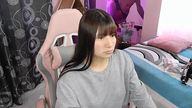 Zulema R1 online show from April 2026 09:38:01 PM