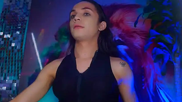 Cristal Gem1 online show from October 2025 05:45:01 PM