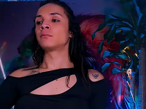 Cristal Gem1 online show from October 2025 04:35:02 AM