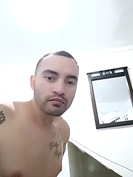 este juan online show from October 2025 03:20:01 AM