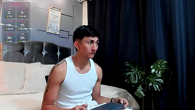 oliver mr  online show from December 2025 09:35:01 PM