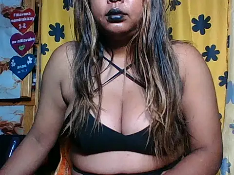 SEXY METISE online show from June 2026 01:52:02 AM