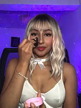 Snapshot of Samara_SaenzV chatting on October 2025 11:47:02 PM Samara SaenzV online show from October 2025 11:47:02 PM