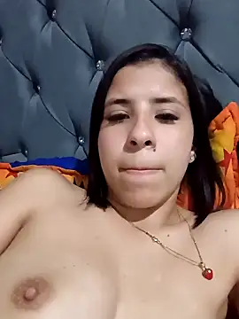 Snapshot of Liagni0 chatting on October 2025 02:32:01 AM Liagni0 online show from October 2025 02:32:01 AM