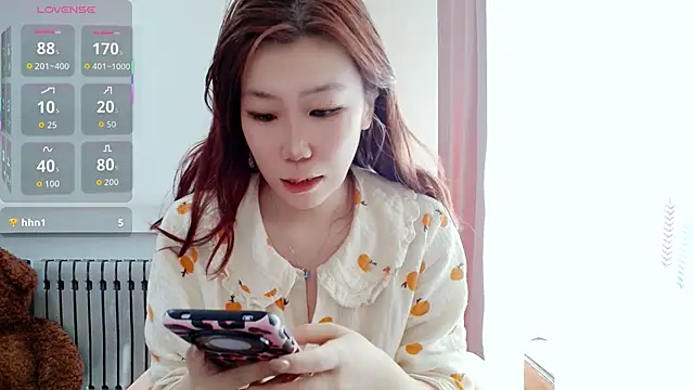 Snapshot of Annasweet- chatting on February 2026 01:37:01 AM Annasweet- online show from February 2026 01:37:01 AM