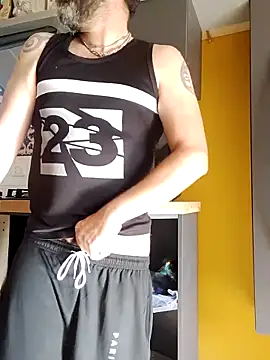 gigilola84 online show from May 2026 06:32:01 AM