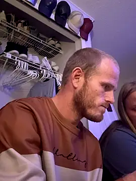 Snapshot of BawledTimeout chatting on October 2025 03:09:02 AM BawledTimeout online show from October 2025 03:09:02 AM