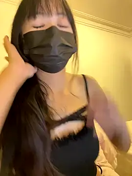 Minnie-2025 online show from October 2025 01:06:02 AM