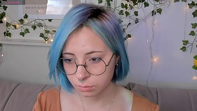 Penny Stanley online show from September 2025 02:35:02 AM