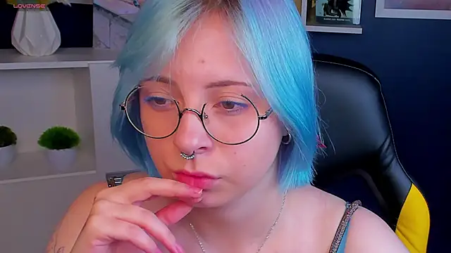 Penny Stanley online show from September 2025 02:23:01 AM