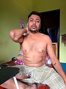 Snapshot of BindaasBong chatting on December 2025 07:04:02 AM BindaasBong online show from December 2025 07:04:02 AM