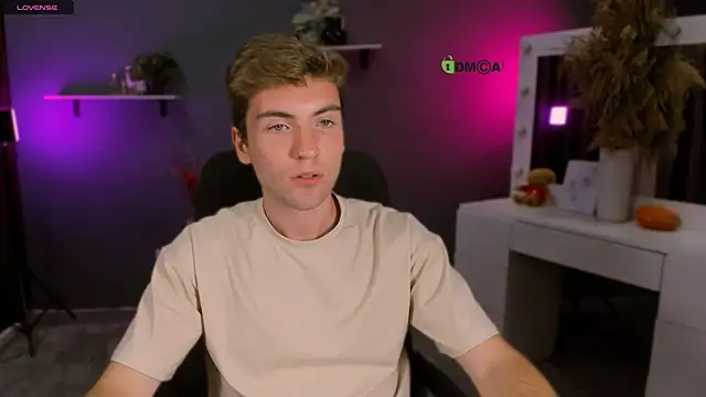 Snapshot of joseph_bear_ chatting on September 2025 12:49:02 PM joseph bear online show from September 2025 12:49:02 PM