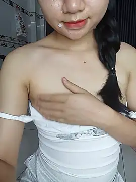 Viviann08 online show from August 2026 03:04:02 PM
