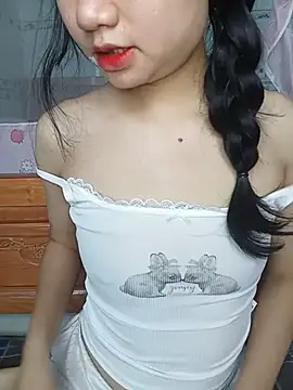 Viviann08 online show from August 2026 04:14:01 AM