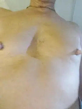 Snapshot of slaveman4you chatting on October 2025 02:01:02 AM slaveman4you online show from October 2025 02:01:02 AM