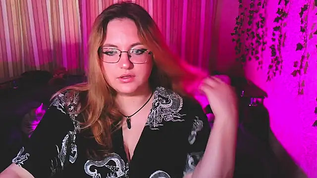 ZayaRush online show from September 2025 09:44:01 AM