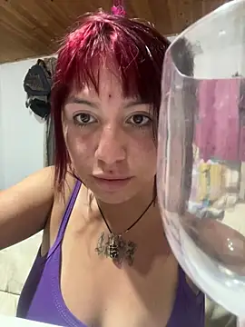 Kitty Melodi online show from February 2026 02:43:01 AM