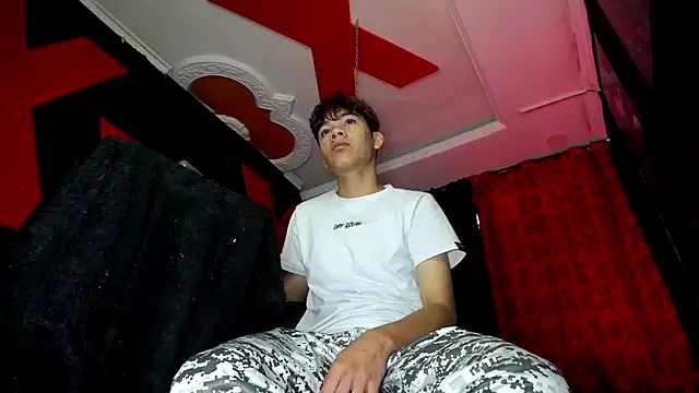 SemerHott online show from September 2025 01:36:02 PM