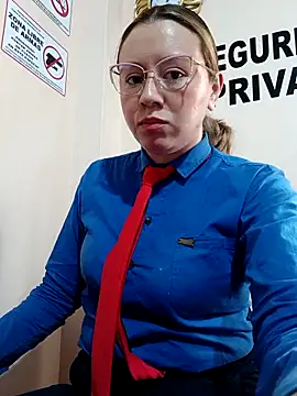 Hannah-colx online show from December 2025 06:04:02 PM