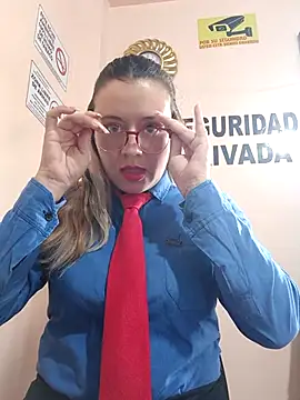 Hannah-colx online show from April 2026 07:18:02 PM