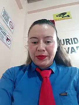 Snapshot of Hannah-colx chatting on May 2026 01:52:01 PM Hannah-colx online show from May 2026 01:52:01 PM