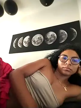 Snapshot of sexycalipso chatting on November 2025 05:13:02 PM sexycalipso online show from November 2025 05:13:02 PM