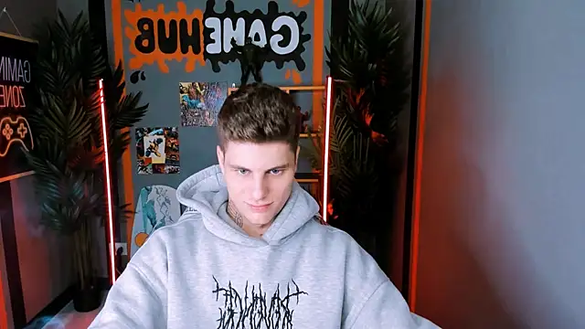 Snapshot of JackWolw chatting on September 2025 10:05:01 AM JackWolw online show from September 2025 10:05:01 AM