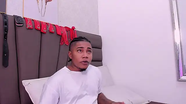 Duo69Sexual online show from November 2025 07:35:02 PM