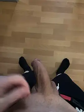 cook907920 online show from November 2025 02:48:02 PM