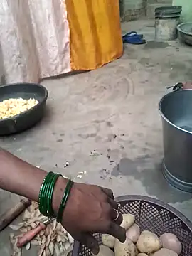 parmila203 online show from March 2026 01:32:01 AM