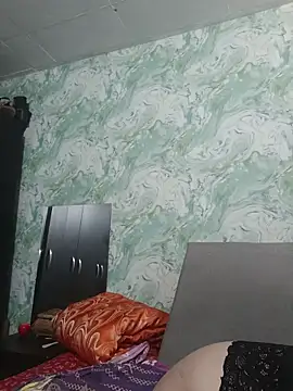 MayaLuna1 online show from November 2025 04:50:01 PM