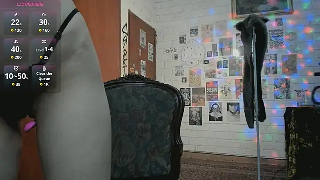 Snapshot of DiosaSexSymbol chatting on September 2025 05:52:02 AM DiosaSexSymbol online show from September 2025 05:52:02 AM