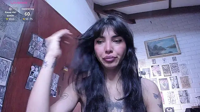 Snapshot of DiosaSexSymbol chatting on September 2025 06:41:01 AM DiosaSexSymbol online show from September 2025 06:41:01 AM