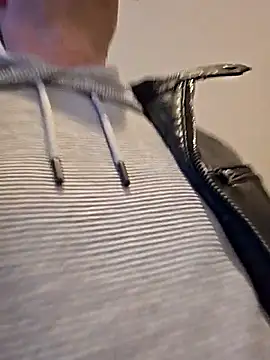 Snapshot of IMGTomi chatting on February 2026 01:21:02 PM IMGTomi online show from February 2026 01:21:02 PM